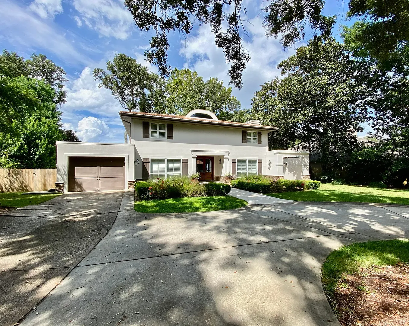 Coming Soon in Gulf Breeze Executive home on Pensacola Bay — Photo 2