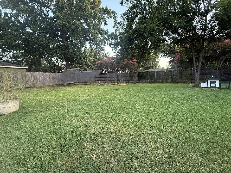 1st image of 669 Harter Rd
