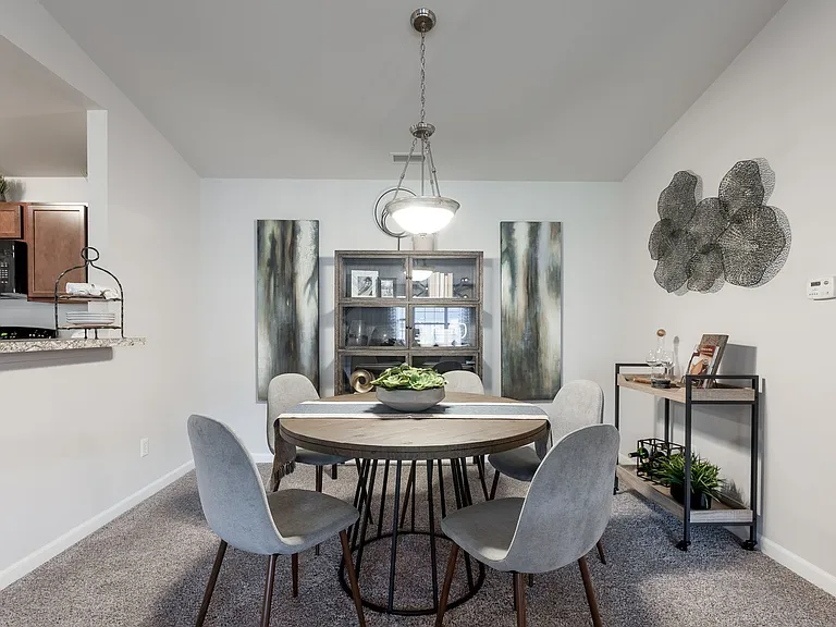 Harvard Place Apartments — Photo 46