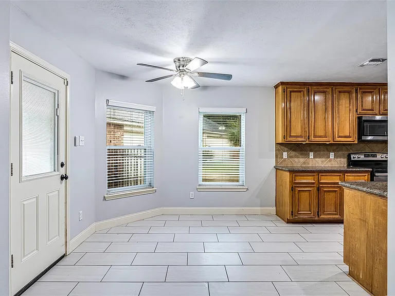 28507 Chateau Springs Ct — Photo 6