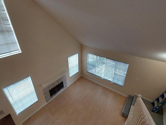 2nd image of 13700 N Richmond Park Dr #305