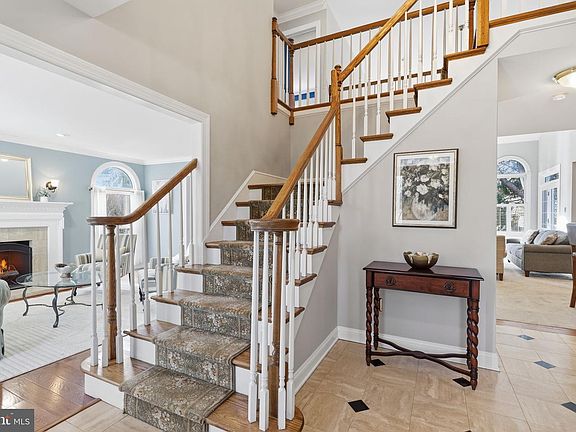 5th image of 1476 Brookfield Rd