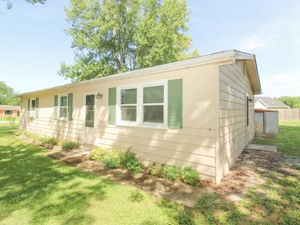 8125 N Brooks Ln, Scipio, IN 47273