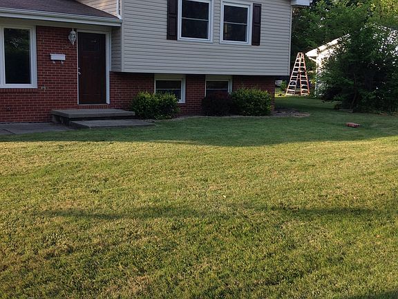 2nd image of 210 Willeke Ave
