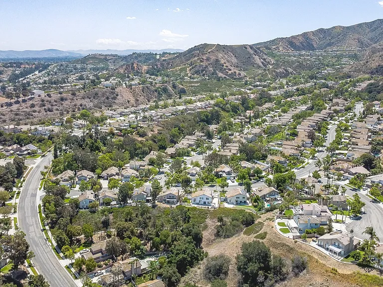 2985 Amber Dr — Photo 59