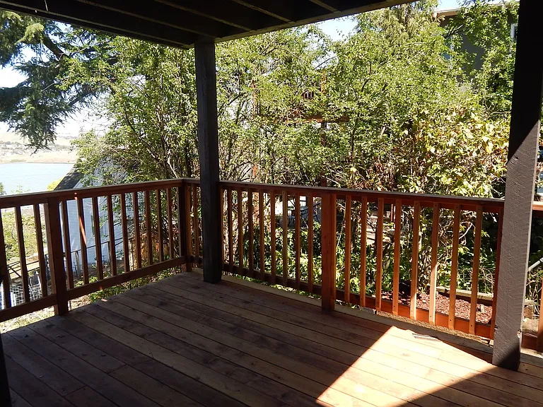 304 Edwards St — Photo 18