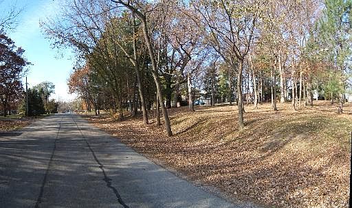 2nd image of 1278 Lake Holiday Dr