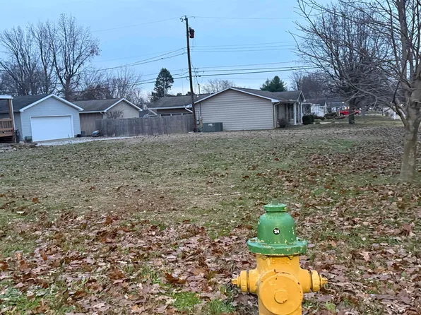 7400 E Gum St, Evansville, IN 47715