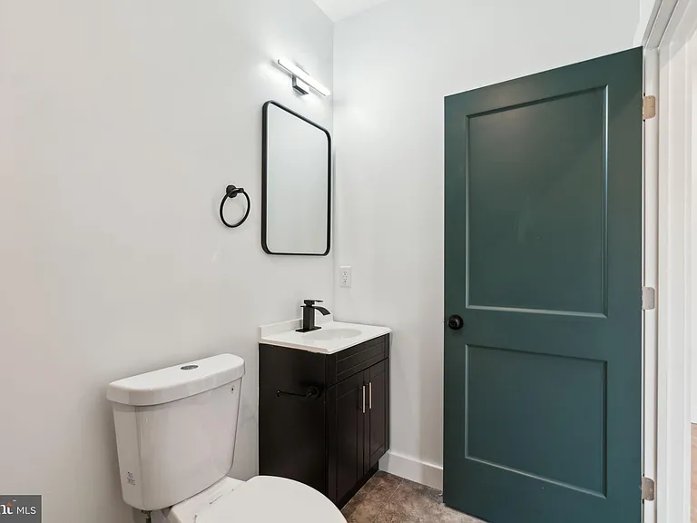 4181 Mantua Ave #6 — Photo 17