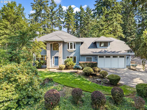 2630 Bowmont Dr, Eugene, OR 97405