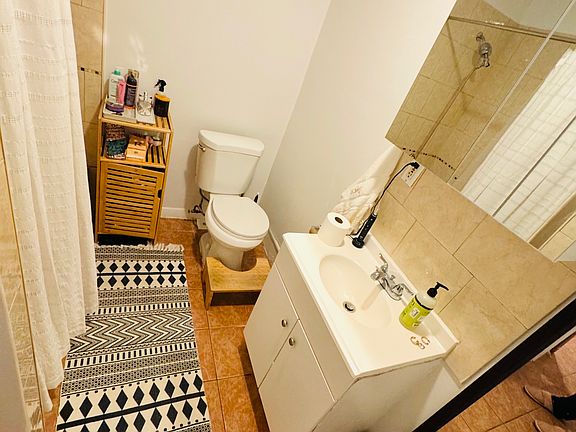 2nd image of 75 Giles Ave Floor 3