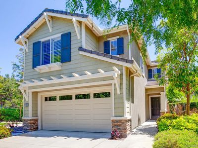 1720 Creekside Ln, Vista, CA, 92081