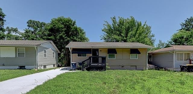 1st image of 4629 Elmwood Ave