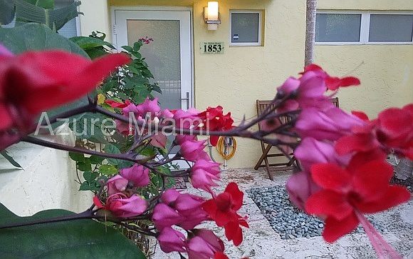 1st image of 1853 Jefferson Ave APT 3