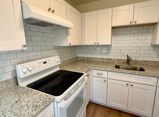 8701 Bayberry Pl APT 3, Louisville, KY 40242