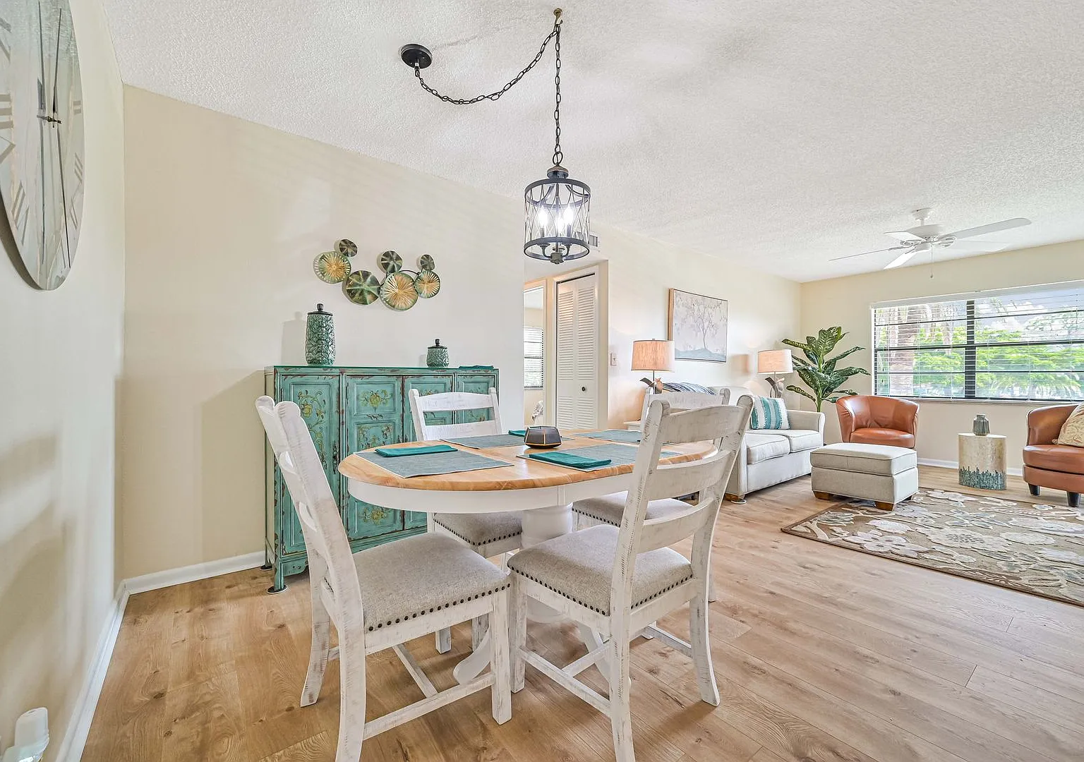 * Renovated 1/1 Condo ~ Annual Lease, Whiskey Creek ** — Photo 2