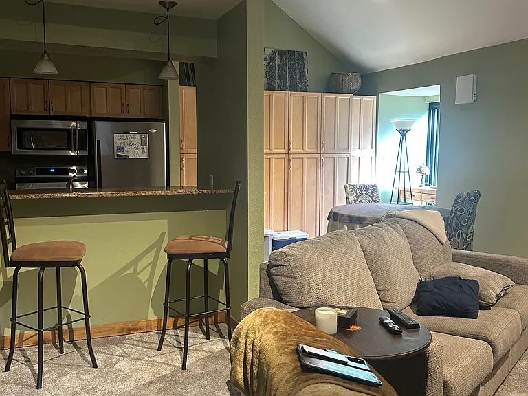 2100 Canyons Resort Dr — Photo 3
