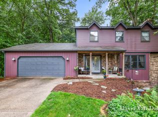 7920 Fitzsimmons Ct SE, Alto, MI 49302