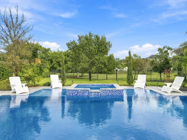 1050 Sweetgrass Street, Loxahatchee, FL 33470