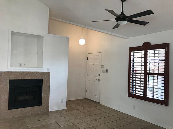 4th image of 7116 Oval Rock Dr