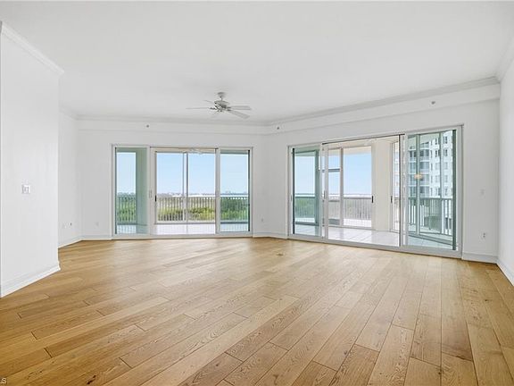 5th image of 4801 Island Pond CT #405