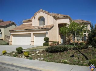 7243 Sandpiper Dr, Lancaster, CA 93536