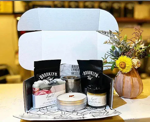 Rented by Pear NYC LLC | media 44