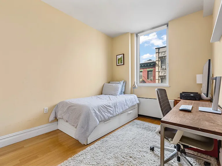 158 Hester St #4D — Photo 11