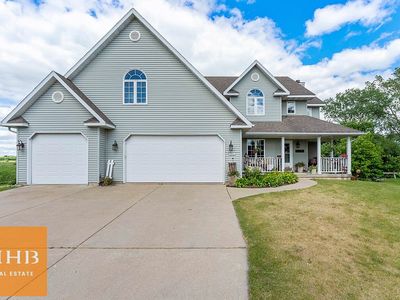 916 Lochmoore Dr, Waunakee, WI, 53597