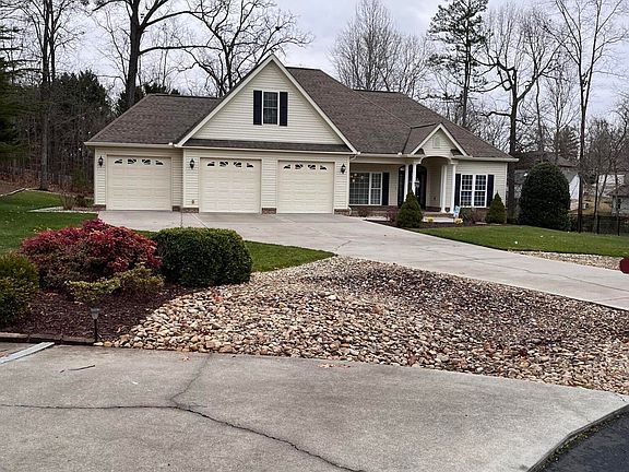 2nd image of 207 Oohleeno Ln