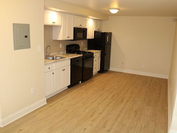 2nd image of 25 Lincoln Ave #Wash2
