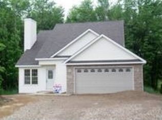 22598 Cornish Rd, Howard, OH 43028