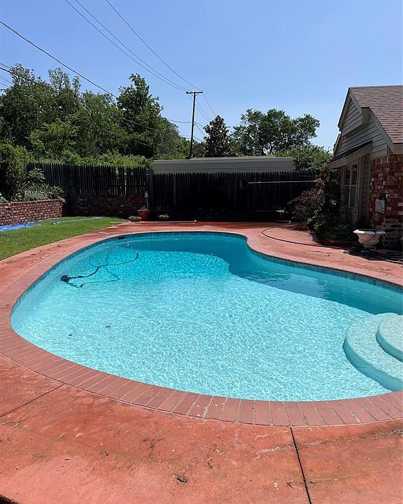 1st image of 1833 NW 56th Ter