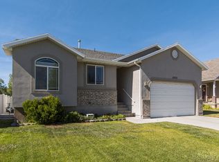 8696 W Cadmium Cv, Magna, UT 84044