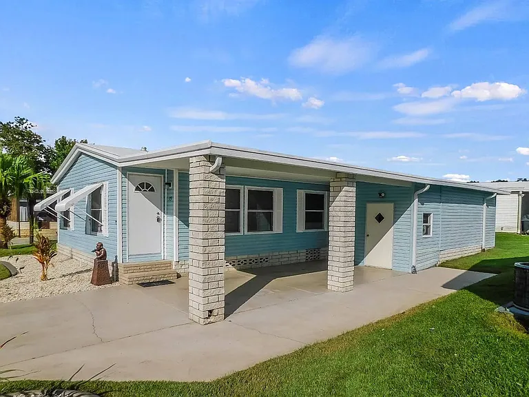 75 Hewlett Dr — Photo 14