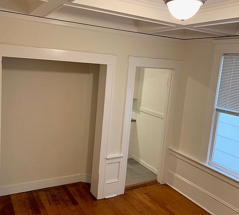 5th image of 1270 Pine St APT 20