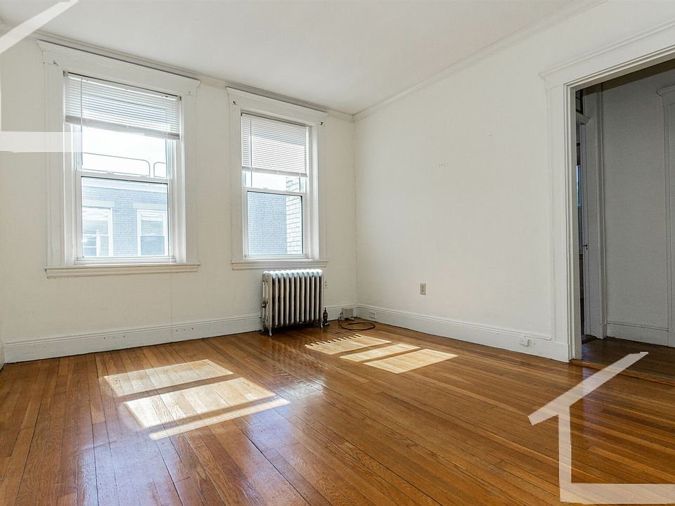 117 Park Dr. #41 Boston - Fenway Unit Photo 3