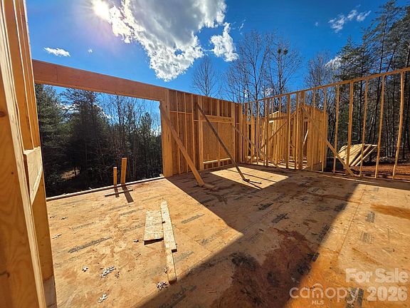 4th image of 2069 Shannon Dr #77
