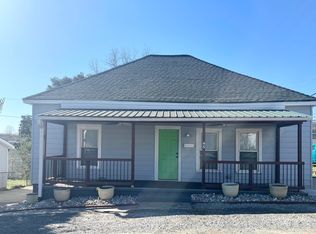 45 3rd St, Cramerton, NC 28032