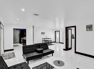 6900 Park St, Hollywood, FL 33024