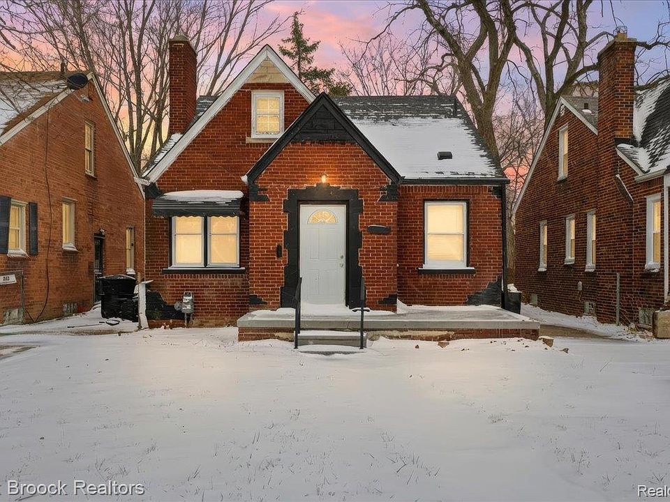 1st image of 9722 Wayburn St