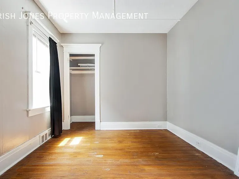 2518 Delaware Ave — Photo 12