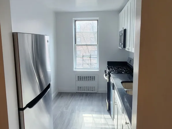 150-15 79th Avenue image 1 of 11