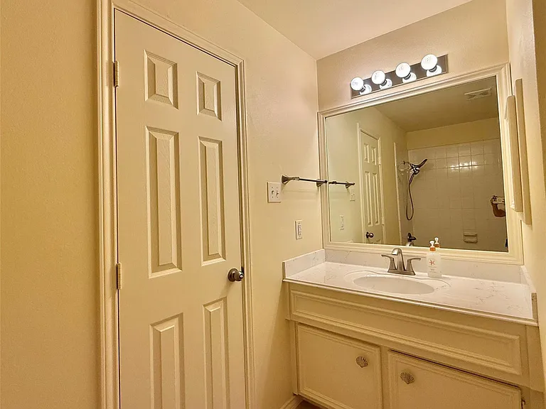 20622 Tulip Blossom Ct — Photo 27