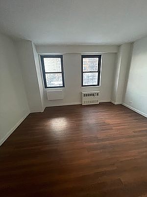 2nd image of 1680 Bedford Ave APT 4C