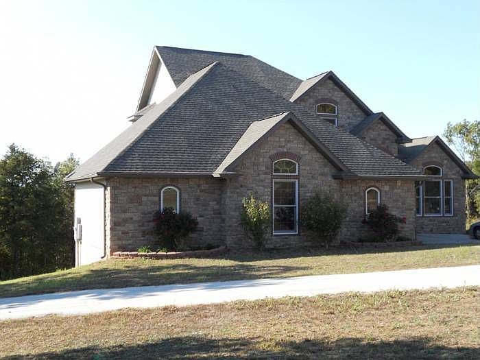 275 Mills Hollow Rd