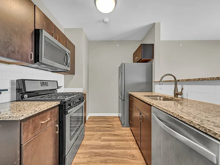 Studio Kitchen
