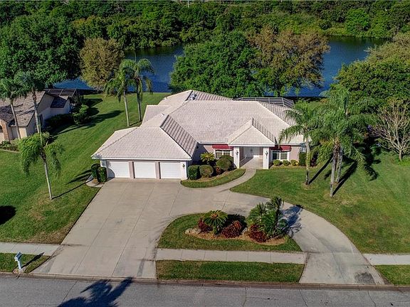 3rd image of 8899 Misty Creek Dr