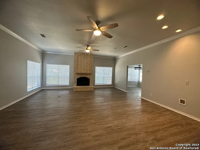 8823 Shady Valley — Photo 9