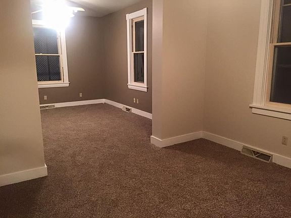 Livingroom/Diningroom